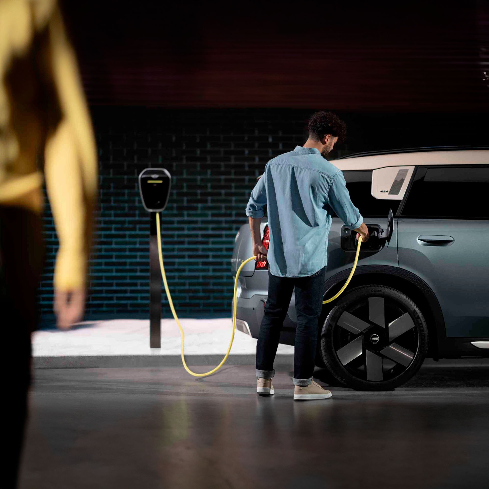 MINI Countryman elétrico - mosaico - carregamento e autonomia